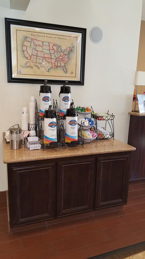 Hotel Baymont By Wyndham Barstow Historic Route 66 Zewnętrze zdjęcie